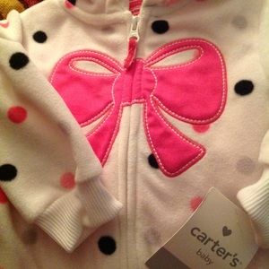 Carters baby girl Fleece Outfit - 9 months